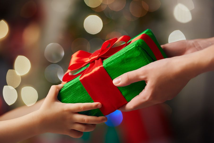 Volunteers Offer Hope for Hospitalised Children This Christmas