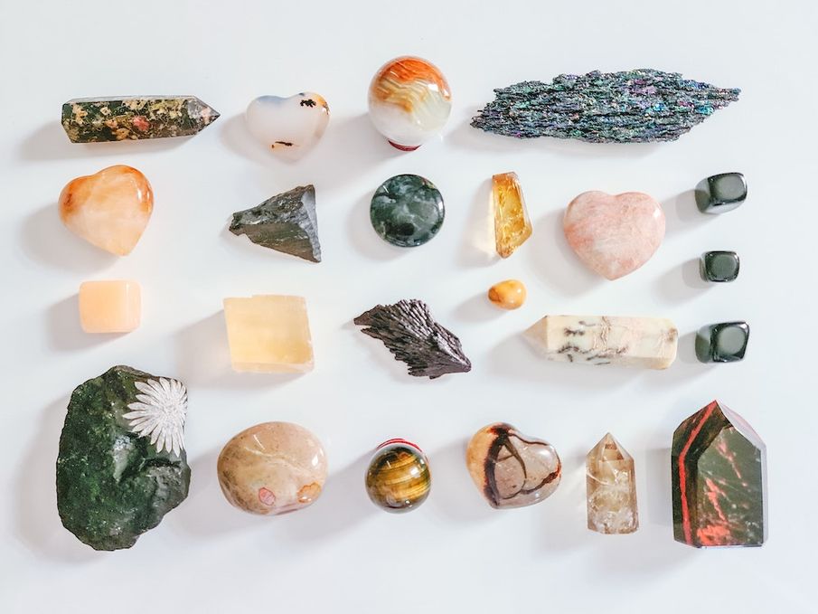 5 steps to use crystals for healing and self-care