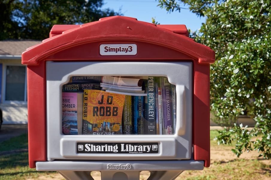 Sharing libraries: easy on the planet, easy on your pocket, and great for the community